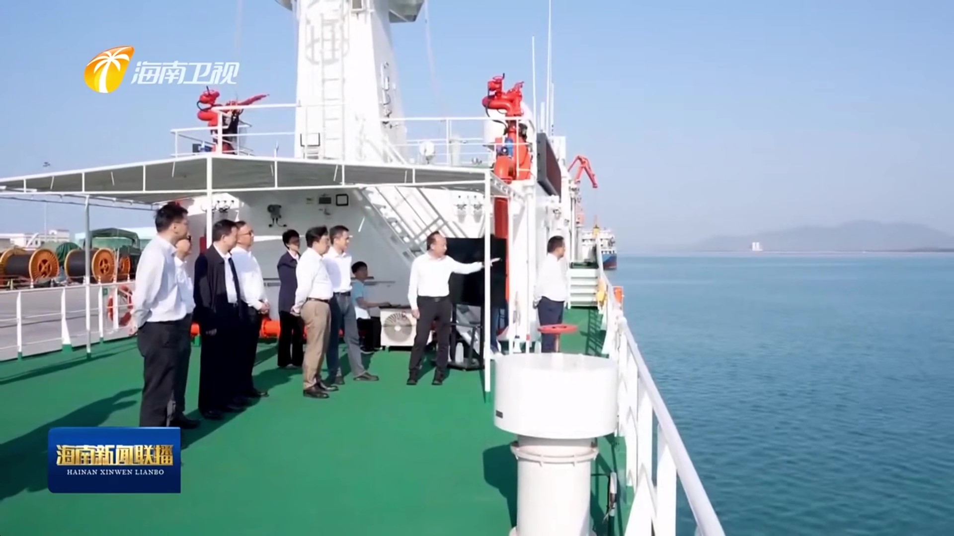 海南省委書記馮飛在三亞崖州灣科技城進行專題調(diào)研并考察南山港海洋科技